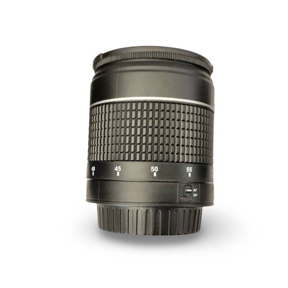 Nikon D3200 DSLR Camera + Extras - Picture 6 of 16